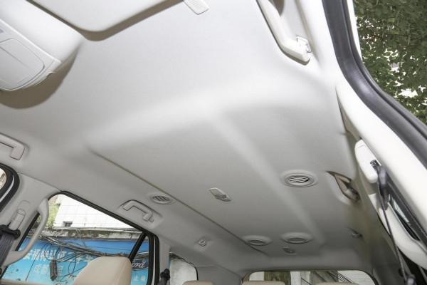 27.58萬起，配2.3T+10AT，比普拉多還霸氣，帶你看福特撼路者