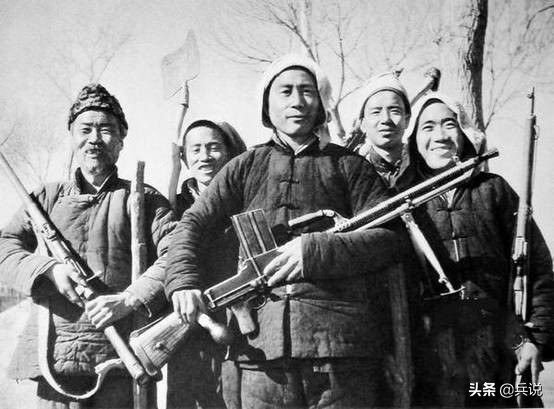 縣大隊夜襲偽軍司令部，一箭三雕營救關押幹部，自身零傷亡