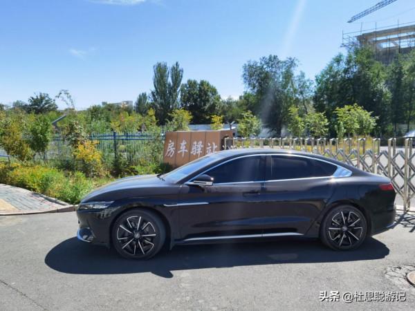 漢EV自駕新疆，大膽嘗試G7京新高速公路，服務區都沒有充電樁