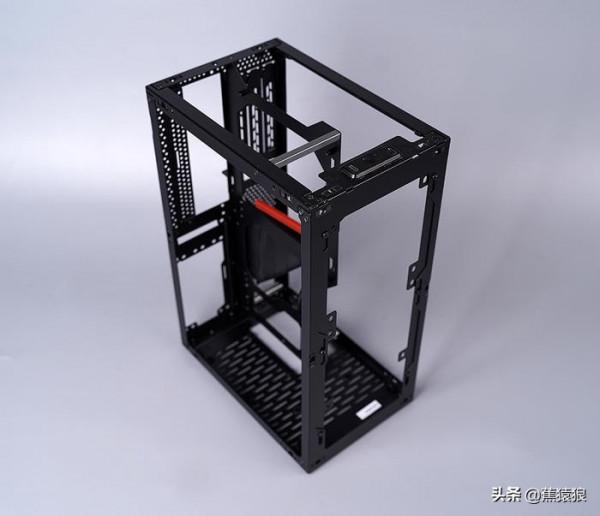 R5 5600X&plus; RTX 3070 &comma; SSUPD 美味網版 ITX 機箱裝機分享