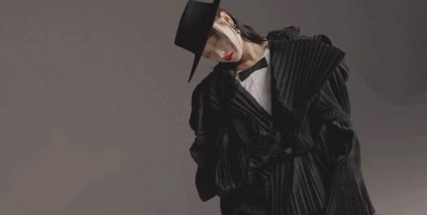 鞏俐、章子怡、周冬雨、倪妮鬥豔，“謀女郎”的金九銀十封面大戰