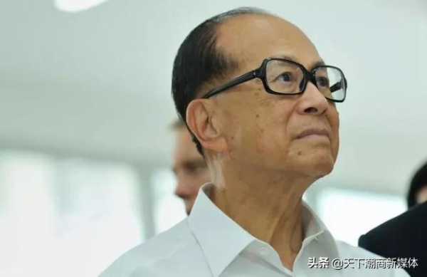 333.14億港幣!李嘉誠出售125架飛機,一年套現千億加碼內地巿場 333.14億港幣!李嘉誠出售125架飛機,一年套現千億加碼內地巿場