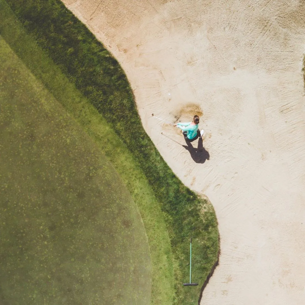 答球友問035：沙坑球怎麼打才能乾脆利落？