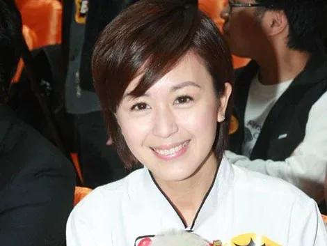 唐寧：8歲成大佬團寵，29歲嫁老男人，她經歷了什麼？