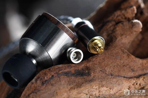 634ears LOAK Series：一個系列，四種聲音