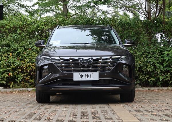 聊聊第五代途勝L，設計很懂90後、1.5T爆發200Ps，軸距加長是亮點