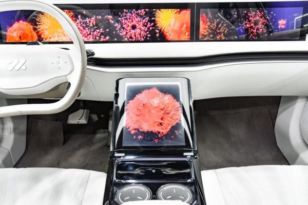 百公里加速3.9秒，預售40.88萬元的國產純電動中大型轎車—智己L7