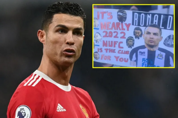 紐卡球迷看臺舉牌邀C羅加盟球隊：快2022年了，紐卡適合你