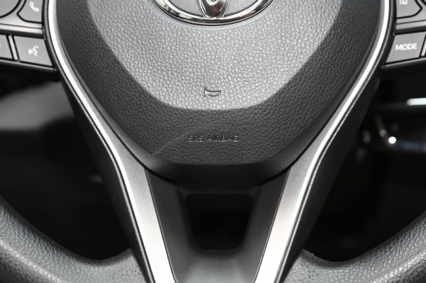 歷經26年、5代車型演變,豐田RAV4為何能持續暢銷? 歷經26年、5代車型演變,豐田RAV4為何能持續暢銷?