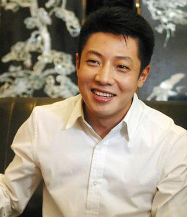 撒貝南：風光背後有淚水，母親去世後追悔莫及，加倍對父親妻兒好