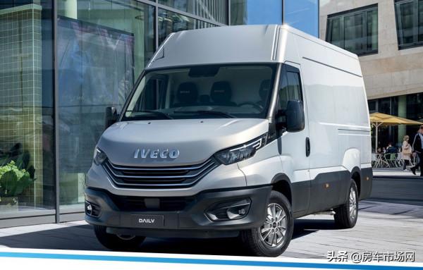 2022款進口依維柯New Daily底盤，前臉中網全換，以後的房車更省油