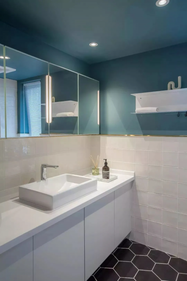 她家75㎡,果斷捨棄一間臥室,裝完後功能翻倍,顏值大大提升 她家75㎡,果斷捨棄一間臥室,裝完後功能翻倍,顏值大大提升