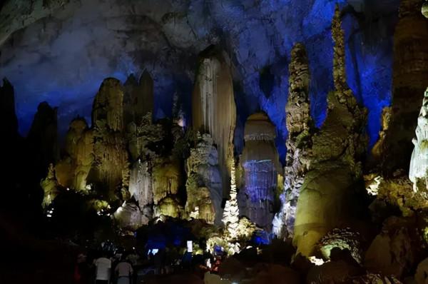 中國國家地理:如果你一生只想去一個洞穴,那非織金洞莫屬 中國國家地理:如果你一生只想去一個洞穴,那非織金洞莫屬