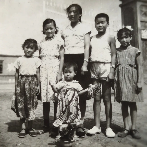 41歲東北女人，離婚後負債50萬，她開卡車運煤還債，還被央視表揚