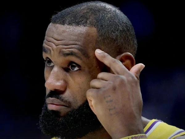 豪賭可休矣！&mdash;&mdash;本賽季籃網湖人的失敗，會是抱團模式的終點嗎？