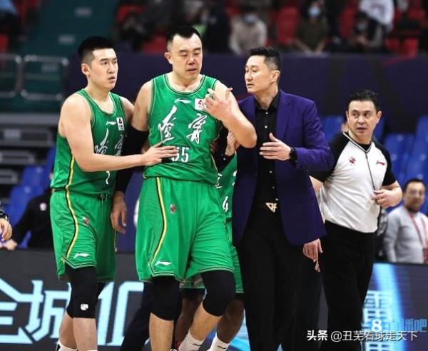 困擾男籃的四道難題，能解開嗎？