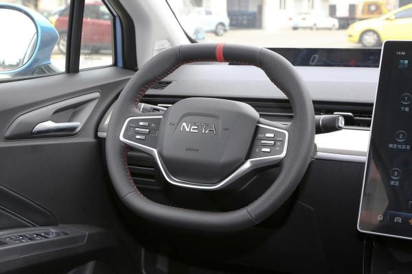 綠牌SUV不一定貴,這臺5.99萬起售的哪吒V,滿電能跑401公里 綠牌SUV不一定貴,這臺5.99萬起售的哪吒V,滿電能跑401公里