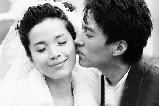 靳東：在父母離異的陰影下長大，離過婚的女人更應該被愛