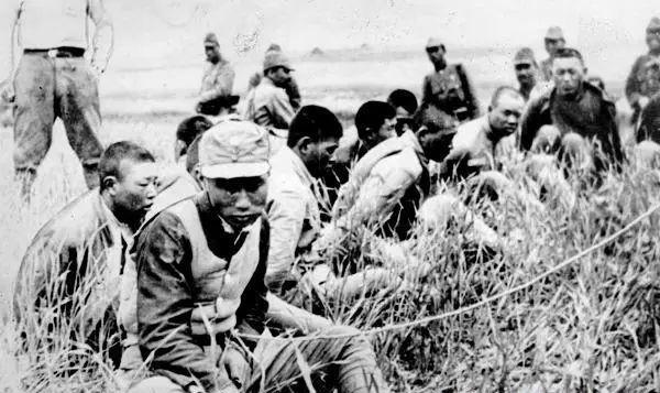 倖存者回憶集中營內生活：喝人尿吃老鼠，有人偷吃被吊打四天三夜