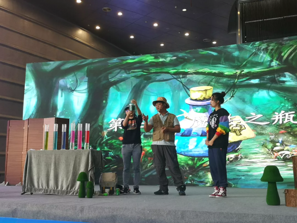 “科學那達慕”大小朋友齊享科學盛宴 “科學那達慕”大小朋友齊享科學盛宴