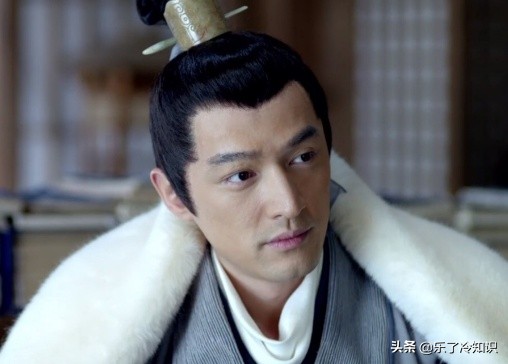 胡歌的同班女同學退圈後，淪為圖書管理員？證明自己的力量