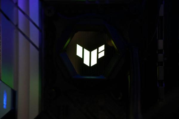 追求價效比首選 華碩ROG STRIX B660-A GAMING吹雪主機板體驗