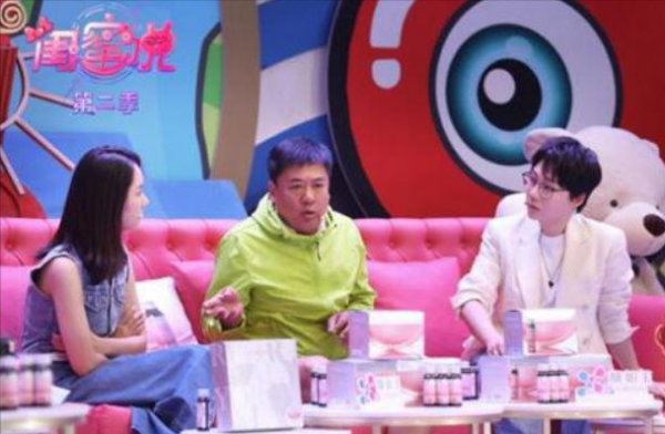 2段婚姻2個孩子,2婚娶小20歲嬌妻,“鄭一民”張潮的豔福不淺 2段婚姻2個孩子,2婚娶小20歲嬌妻,“鄭一民”張潮的豔福不淺