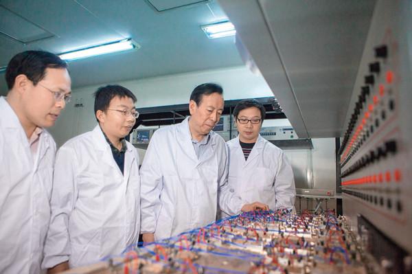 瞭望 | 這項技術已經改變並將繼續深刻改變我們的世界……——專訪中國科學院院士郝躍 瞭望 | 這項技術已經改變並將繼續深刻改變我們的世界……——專訪中國科學院院士郝躍