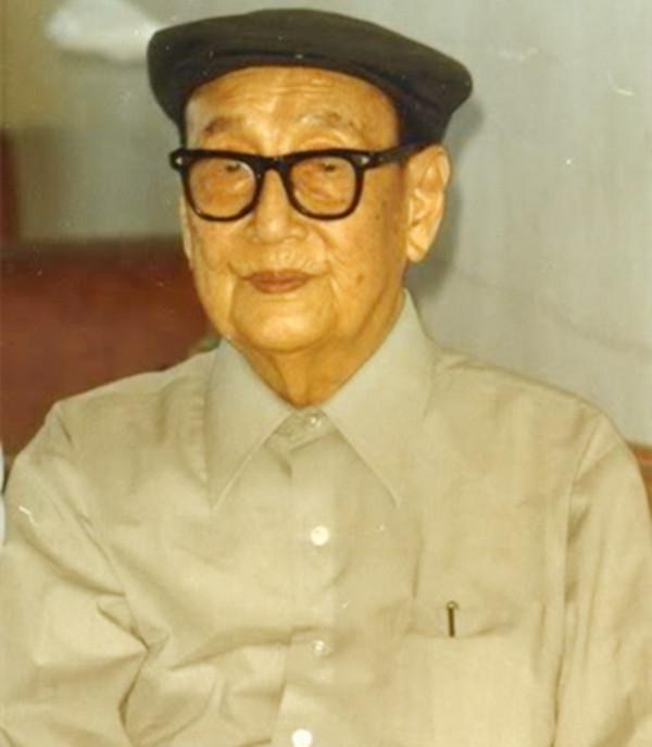 毛澤東有哪三件事閉口不談? 毛澤東有哪三件事閉口不談?