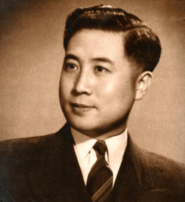 範紀曼:潛伏敵營19年,做過毛人鳳上司,臨刑前用一木板逃出生天 範紀曼:潛伏敵營19年,做過毛人鳳上司,臨刑前用一木板逃出生天