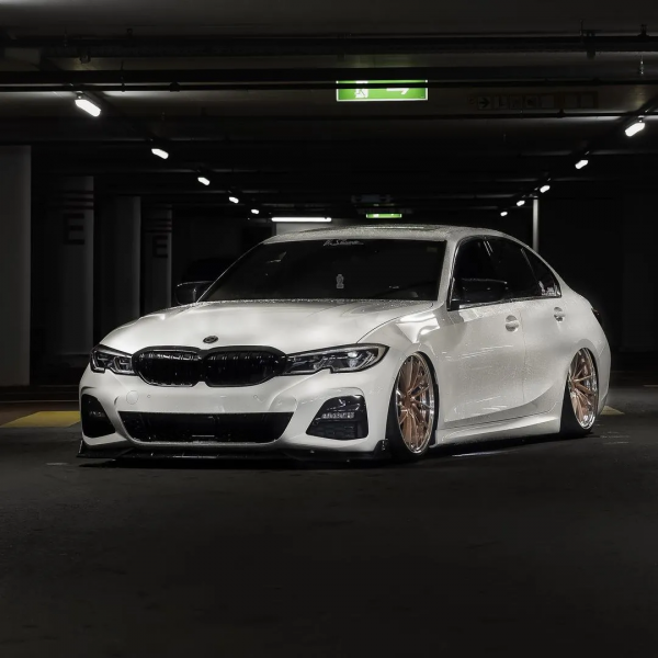 沒有大鼻孔的寶馬3系怎麼改？你們想要的姿態和競技案例都在這