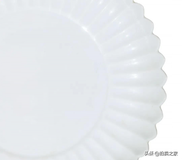 清代十二帝 哪代官窯最為精美?看了雍正御窯再下結論 清代十二帝 哪代官窯最為精美?看了雍正御窯再下結論