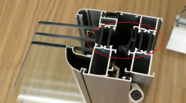 窗戶怎麼選，更節能