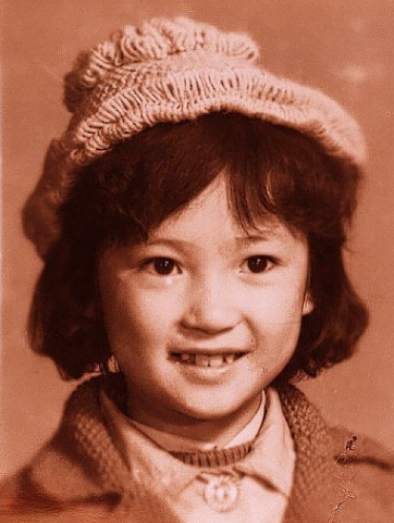 曾是校園女神,憑&quot;十六歲花季&quot;陳非兒走紅,46歲的池華瓊過得好嗎？