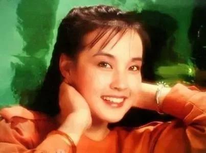 70.80.90年代的大陸女星,她們美得渾然天成風華絕代、國色天香 70.80.90年代的大陸女星,她們美得渾然天成風華絕代、國色天香