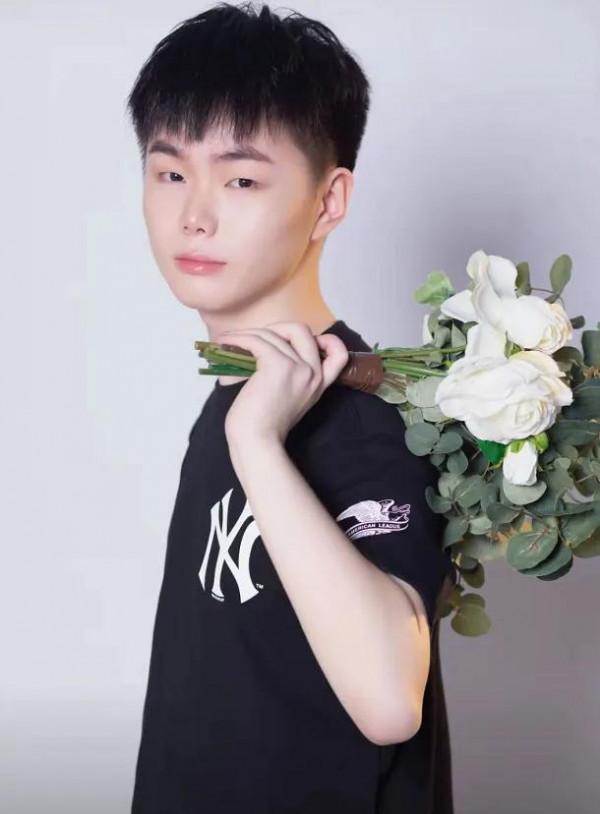 96段打野寂然又創造了一條新紀錄,這是所有諸葛亮玩家的天花板 96段打野寂然又創造了一條新紀錄,這是所有諸葛亮玩家的天花板