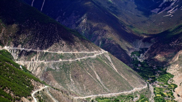 我國十大地勢驚險的公路,風景如畫但會讓你笑中帶淚,你去過哪個 我國十大地勢驚險的公路,風景如畫但會讓你笑中帶淚,你去過哪個