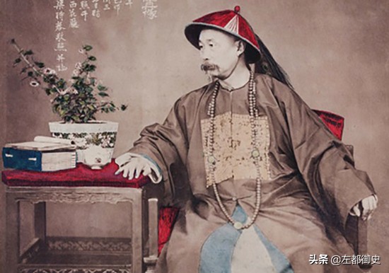 清代進士、舉人出身的官員不到一半,另外一大半都是哪些人? 清代進士、舉人出身的官員不到一半,另外一大半都是哪些人?