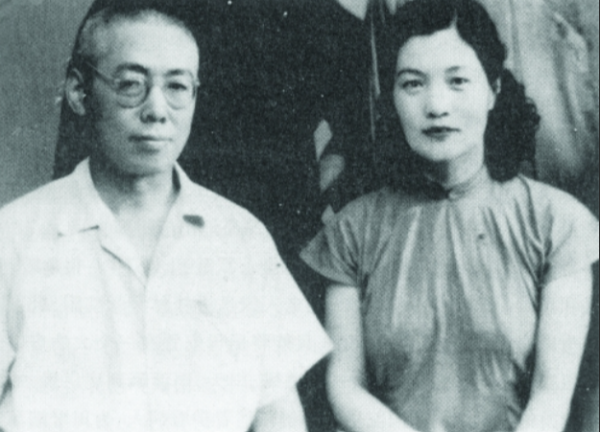 安娥懷著田漢骨肉退出三角戀，幫他籌集離婚費，糾纏20年終成眷屬