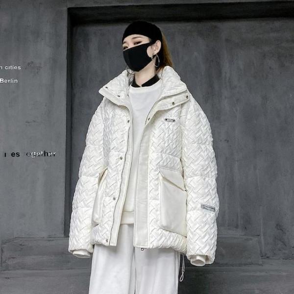 短款羽絨服2021年新款，喜歡姐妹們快點安排起來