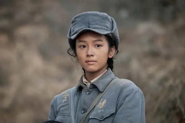 周也又一部古裝玄幻劇來襲,路透造型惹人愛,完全就是個美人坯子 周也又一部古裝玄幻劇來襲,路透造型惹人愛,完全就是個美人坯子