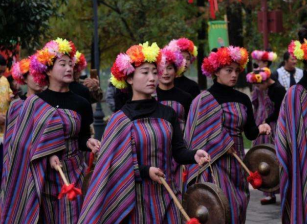 和雲南一起過新年 |“卡雀哇”節：獨龍族的新年