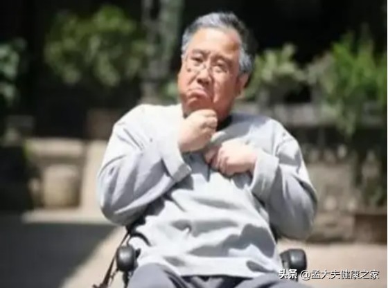 老年人預防腦梗與老年痴呆，如何補充葉酸與B12很重要，請看此文