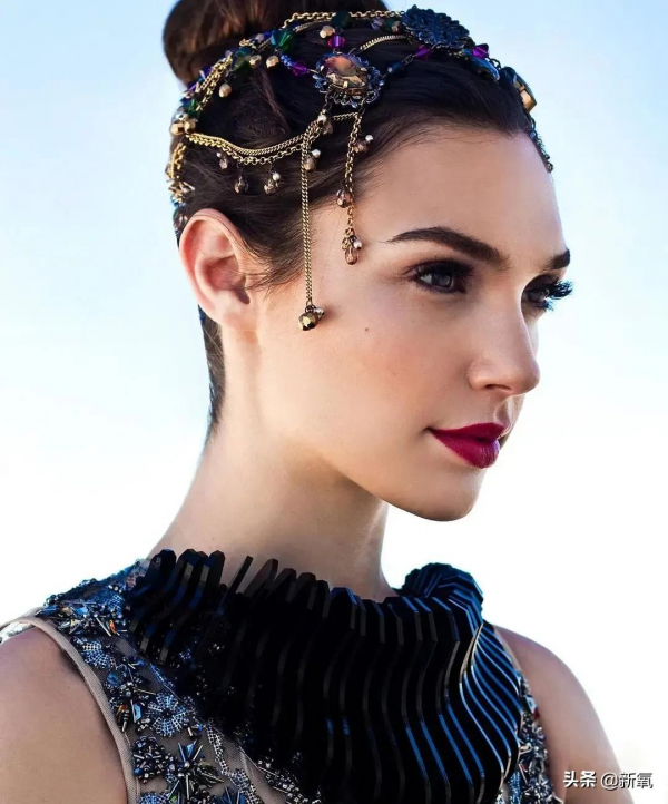 從《白雪公主》到《葫蘆兄弟》，迪士尼反派美人背後的美學是什麼