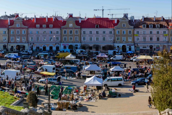 寶貝藏在哪?藏在波蘭跳蚤市場 寶貝藏在哪?藏在波蘭跳蚤市場