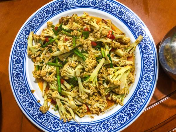 東北菜量太大大大了！東北菜量有多大，東北人就有多實在