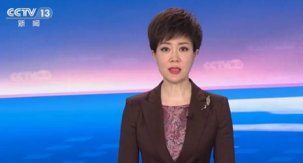 央視新聞主播早晚班現狀：白天不懂夜的黑……