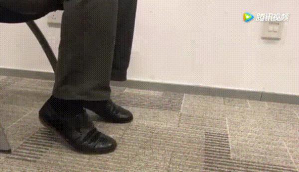 久坐後做3個小動作！保護下肢肌肉，還能瘦小腿