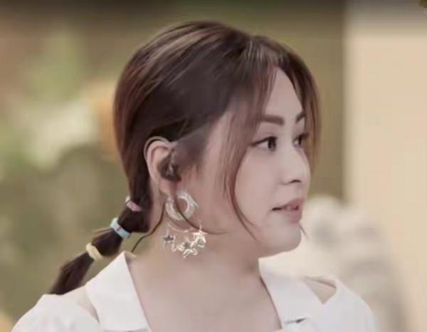 2021年，這五個著名演員都發福了，王一博、郭京飛、阿嬌上榜