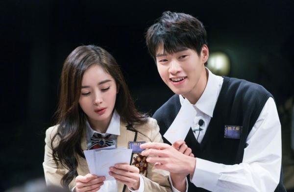 劉愷威魏大勳現身機場上演“世紀同框”,全程無交流,氣氛尷尬 劉愷威魏大勳現身機場上演“世紀同框”,全程無交流,氣氛尷尬